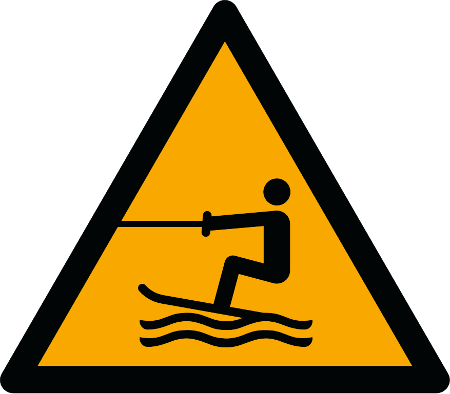 W045 Предупреждение; Зона активной буксировки/Warning; Towed water activity area