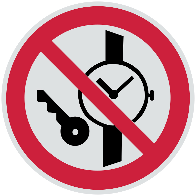 Знак P27 Запрещается иметь при (на) себе металлические предметы (часы и т.п.) •ГОСТ 12.4.026-2015• (Световозвращающий Пленка 200 х 200)