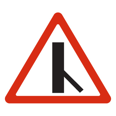 Дорожный знак 2.3.6 Примыкание второстепенной дороги (A=900) Тип А