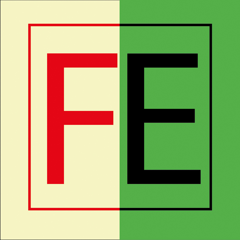 3.67 Шкаф со снаряжением для пожарного