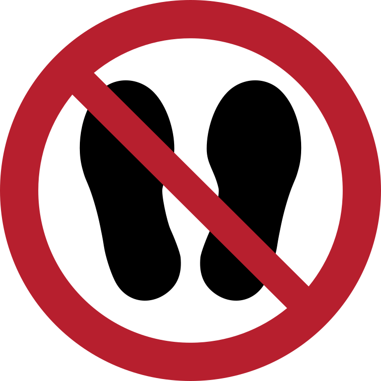 P024 Здесь не ходить и не стоять/Do not walk or stand here